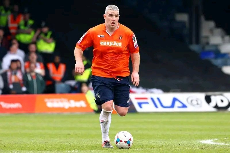 Happy 39th birthday to Steve McNulty 