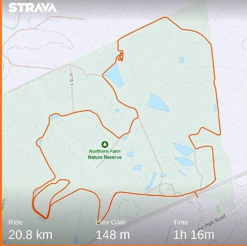 Keep your body guessing, when the legs expect a run, phaaa!!!, they are spinning.
Awesome quick shred @NorthernFarm Diepsloot
#RunningWithTumiSole 
#FetchYourBody2022 
#cyclinglife
#cycling