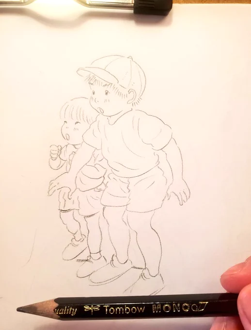 コメダで合間にらくがき
らくがき帳に増えていく子どもたち
アイスコーヒー2杯目が美味しい 