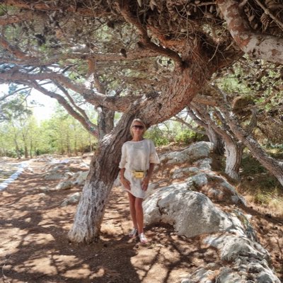 SandyRich13's tweet photo. #NouvellePhotoDeProfil https://t.co/LP8QzAPDfy