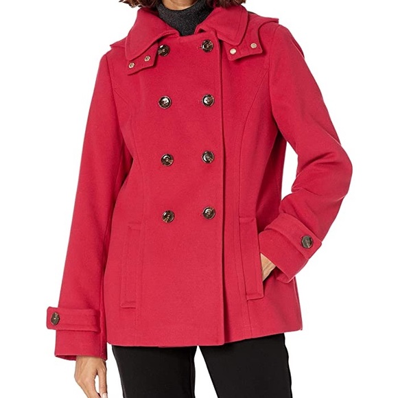 radames40003789's tweet photo. So good I had to share! Check out all the items I'm loving on @Poshmarkapp #poshmark #fashion #style #shopmycloset #calvinklein #jessicasimpson: https://t.co/4wamYaCoSE https://t.co/6KAk0wBrCk
