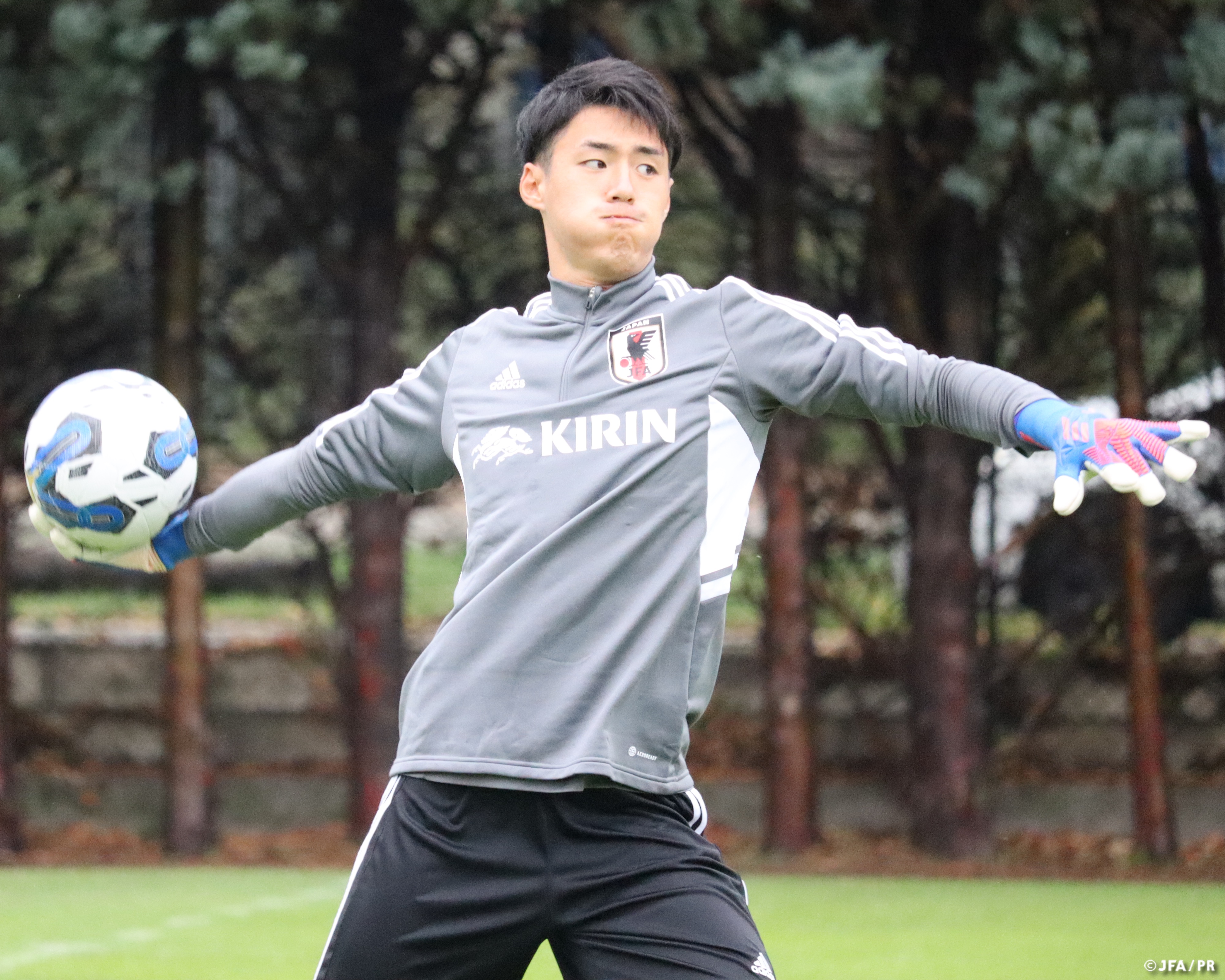 サッカー日本代表 U21日本代表 22 09 25 Training 25日 日 今遠征2試合目となるu 21イタリア代表戦を翌日に控えて非公開でトレーニングを実施しました 試合は日本時間で本日22 30にキックオフ予定です 詳しいレポートはこちら