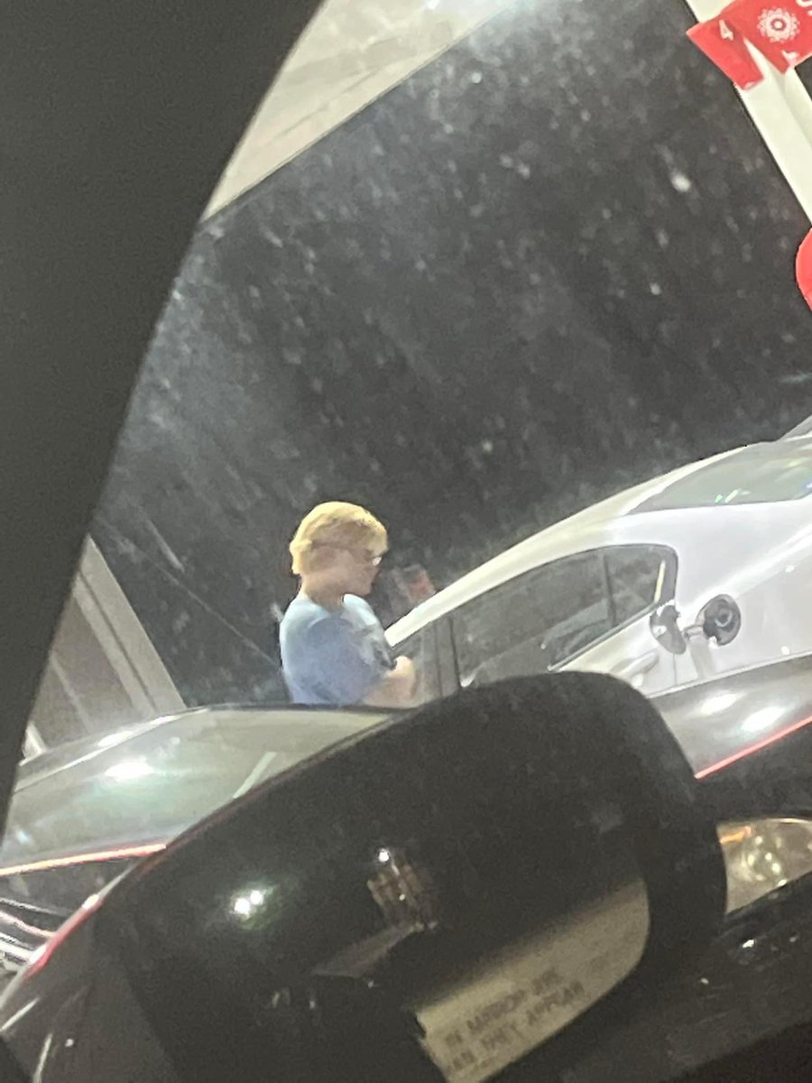 Jameca2011's tweet image. Now I know I ain’t tripping …