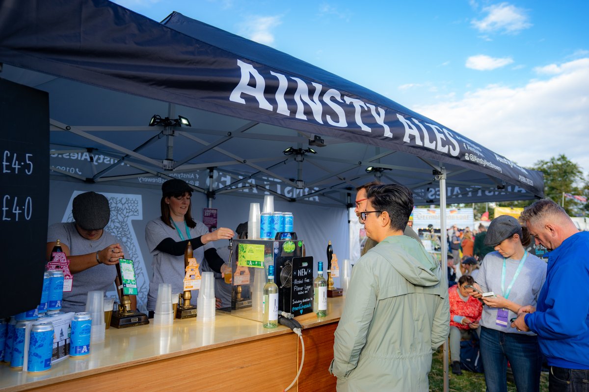 AinstyAles's tweet photo. We had a BLAST at Yorkshire Balloon Fiesta this weekend! Thank you to everyone that came by and supported our local brewery 💙
It was a great event, enjoyed by all, and we were proud to get involved and showcase our award-winning, independent craft beers #YBF22 #York https://t.co/v7u2Kq8NCV