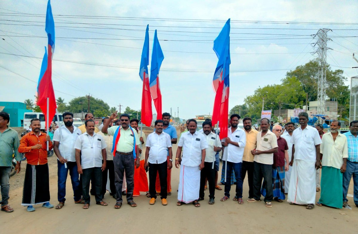 thirumaofficial's tweet photo. விழுப்புரம் மாவட்டம் கண்டமங்கலத்தில் பேரறிஞர் அண்ணா அவர்களுடைய திருவுருவச் சிலையைச் சமூகவிரோத இழிக்கும்பல்  அவமதிப்பு செய்துள்ளதை விசிக மிக வன்மையாக கண்டிக்கிறது. மாண்புமிகு 
முதல்வர் @mkstalin அவர்கள் அக்கும்பல் மீது கடுமையான நடவடிக்கை எடுக்க வேண்டும். https://t.co/kDc0gIqHmL