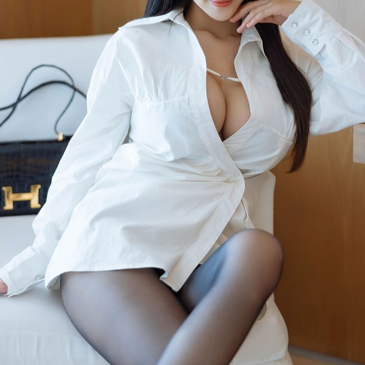xiaokea728's tweet photo. 姐姐是寻找刺激的哦
#美女#身材@姐姐￥ https://t.co/iax3EPUj3I