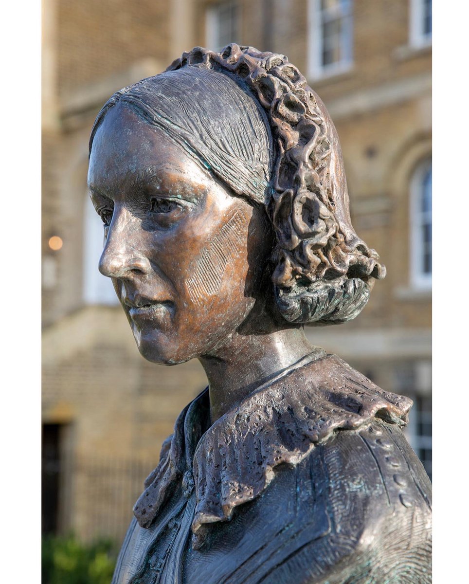 shaunjackphoto's tweet photo. The sculpture of Florence Nightingale looks wonderful in front of Gun Hill in Aldershot, what used to be the Cambridge Military hospital but is now being beautifully restored into apartments by Weston Homes. Photographed for Grainger Plc. #graingerplc #wellesley #aldershot https://t.co/RRUxXOwBno