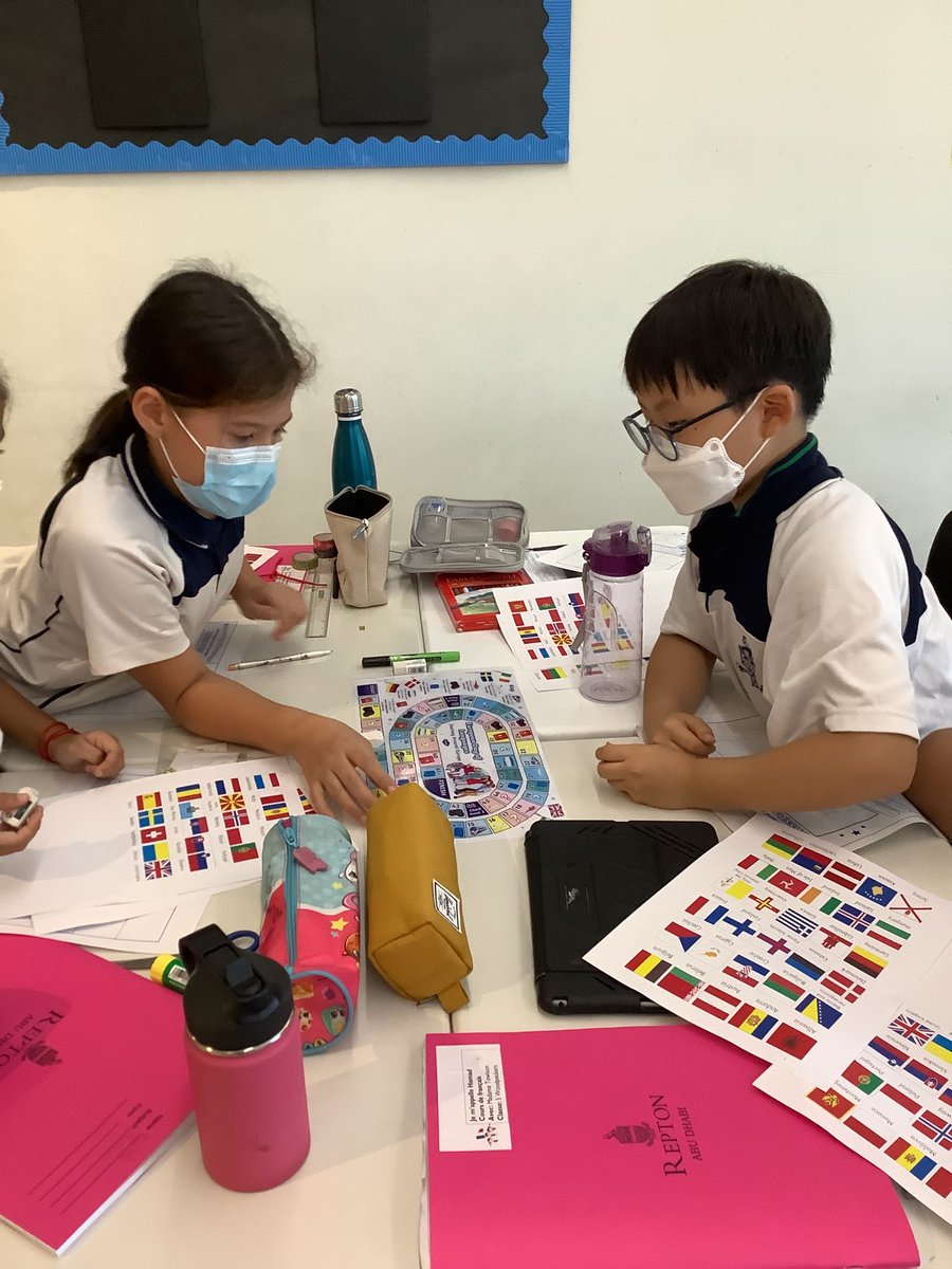 ReptonADMFL's tweet photo. Year 5 - On célèbre ‘La Journée Européenne des Langues’! #mfltwitterati #europeandayoflanguages #french ⁦⁦@ReptonAbuDhabi⁩ ⁦@ReptonADYr5⁩ ⁦@ASmithRAD⁩ ⁦@CHallRAD⁩ https://t.co/24VbQdg9rT