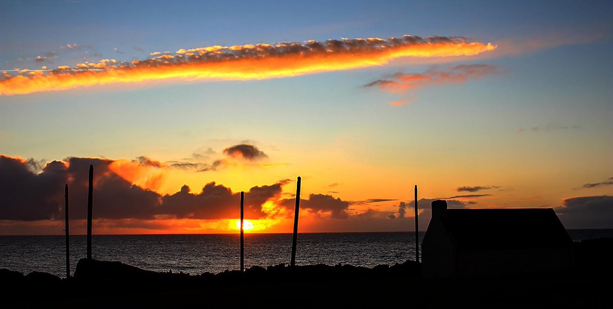 Sunsets at Clachtoll never seem to disappoint! Just gorgeous! 😍 😍

#discoverassynt #scottishhighlands #assynt #LoveScotland #somewhereinscotland