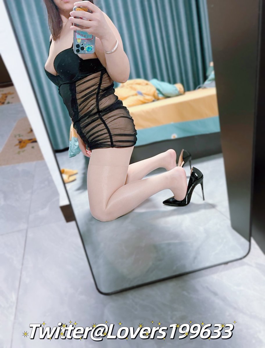 Lovers199633's tweet photo. 如果是你，你能忍住吗🥹？
#自慰 #AV棒 #肉丝 
@tbzt3623 
@muliby778 
@HuluwaChina 
@wsdsbs 
@K9g8c8 https://t.co/9rZetbuS45