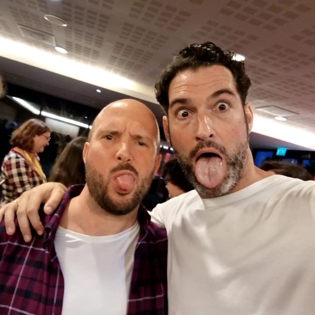 @/yveke14: Selfie time with the cast of Lucifer in Paris 😈

#sohc #lucifer #empireconventions #convention #paris #conventionlife #conventionfun #selfietime #selfie #selfies #fun #funnyface #goodtime #tomellis

[instagram.com/p/Ci9vX4iNU_f/]