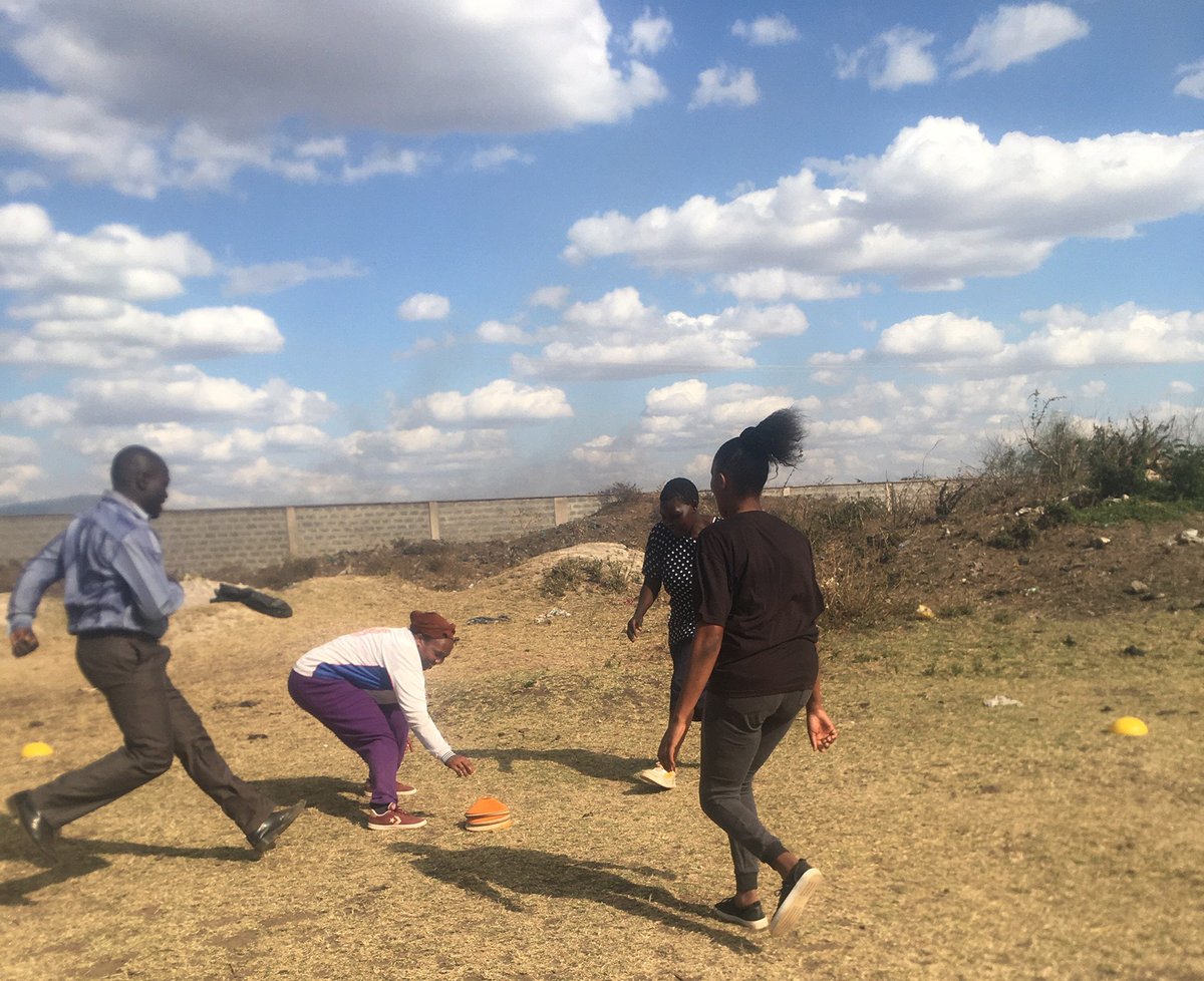 Angazasportsdev's tweet photo. In commemoration of International Peace Day, we engaged both our youths and parents in play-based activities over the weekend geared towards problem-solving in Thika. @LaGuilde_Action @SportEnCommun @SDMicroprojets @FranceinKenya https://t.co/28KmgNHbI6