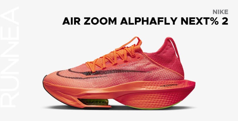 runnea_com's tweet photo. ¿Sabes con qué zapatillas con las que ha ganado #Kipchoge el #maratónBerlín 2022?💨🏃♂️
Respuesta👉#AlphaflyNext2 de #Nike, zapatilla #romperecords👟👌
¡Descubre todos sus puntos fuertes!😜
https://t.co/bZ6URmKmC5 https://t.co/4XnYCVVo1e