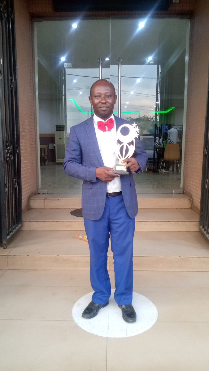 Leo6Tech's tweet photo. Thanks to Glow Awards for the recognition as the MOST OUTSTANDING SOLAR COMPANY OF THE YEAR.

We dedicate this award to all our clients for trusting and believing in us to deliver your solar project. Salute 👍🏼 https://t.co/4HCNclKaMP