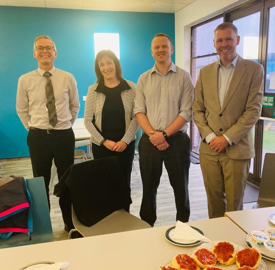 Back in December 2021 we were the principal sponsors for ‘Light Up Christmas’, a special celebratory event and activity organised by Awyr Las, our NHS Charity here in North Wales. 
facebook.com/watkinpv/posts…