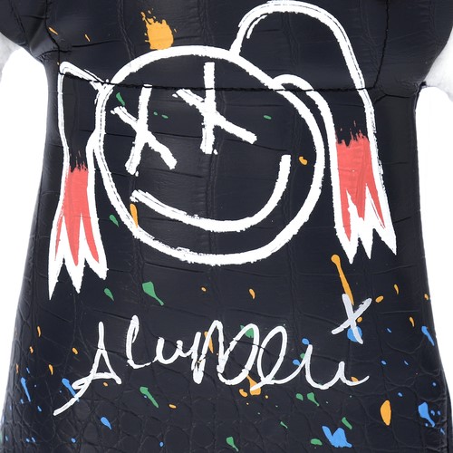 WWEAuctions's tweet photo. Head over to @WWEAuctions for your chance to bid on this @AlexaBliss_WWE SIGNED Lilly Doll. 100% of the net proceeds received by WWE from the sale of this doll will be donated directly from WWE to The V Foundation for Cancer Research, benefiting Connor's Cure. #WWE #WWEAuction https://t.co/rdIQE1OcNc