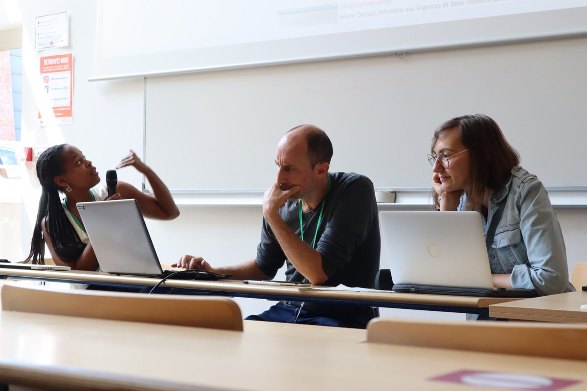 ScenariAsso's tweet photo. Retrouvez l'intervention de Kathy Casalino de @univ_lille, et de @_lalejand_ (https://t.co/TCeO82mh1V) aux #RencontresScenari2022 à #Lille.
📺 "Le modèle "lettre d'actualité""
https://t.co/gtbt8Iz460
#scenari #articles #modèle #mailing #lettreActu #siteWeb #mail #automatisation https://t.co/n13Zvy86tX