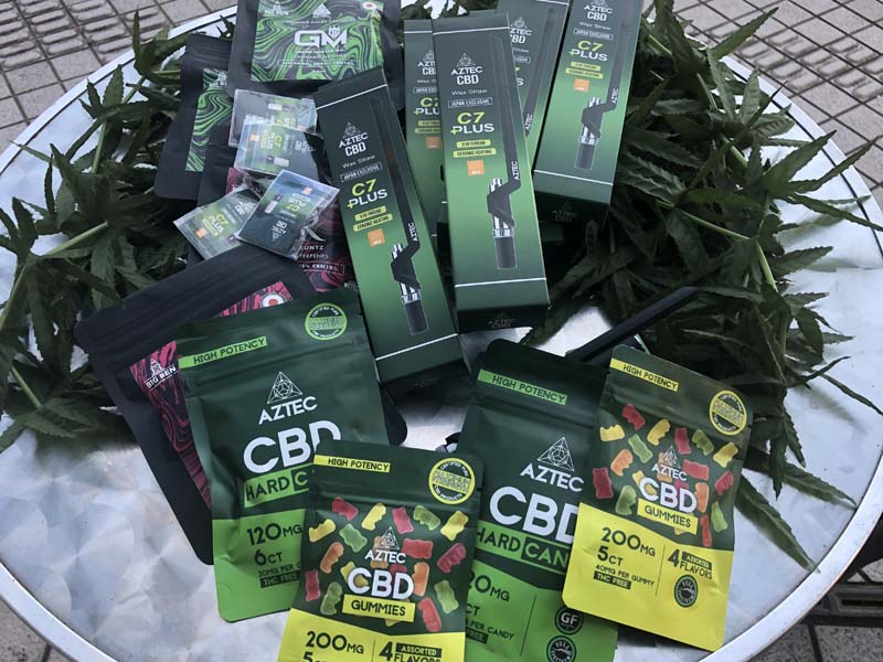 manana_kkkane's tweet photo. #AZTECCBD か���、『BIG BEN PREMIUM LINE』をリリース。話題の #新カンナビノイド #H4CBD が入った0.5mlの510カートリッジ!!早速、試してみましたが。ブロスペ嗜好品CBDリキッドクラスのしっかりとしたリラックス感を楽しめる仕上がりで整え系のリキッドを求めてる方には少しきついかも!な仕上がり https://t.co/Vbr0DKgG0v