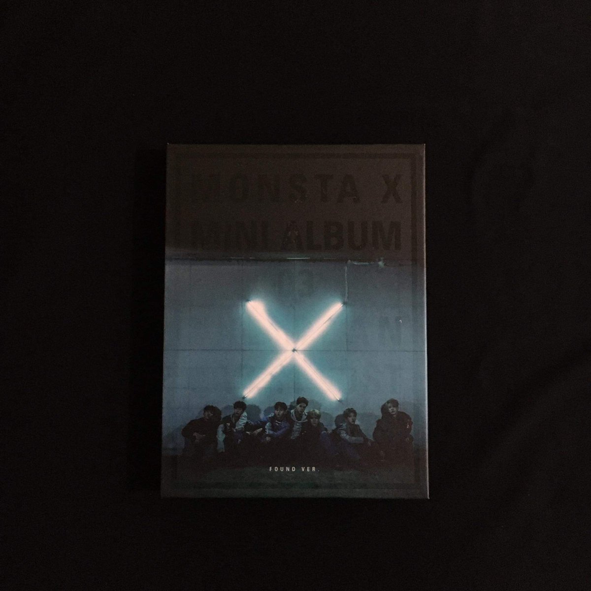 _artkaz's tweet photo. wts monsta x album full inclusion https://t.co/HUTINiqFNK