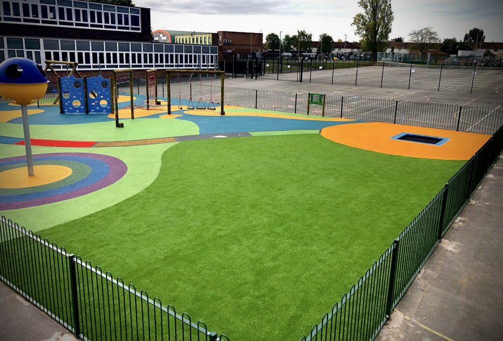 Fawns_Adam's tweet photo. Work completed at Leycroft Academy in Birmingham! All ready for the children this morning, can’t wait to see them enjoying their new areas!! #schools #SEN #outdoorplay #outdoorlearning #EYFS #KS2 #playtimebyfawns https://t.co/jgHB8LmVnJ