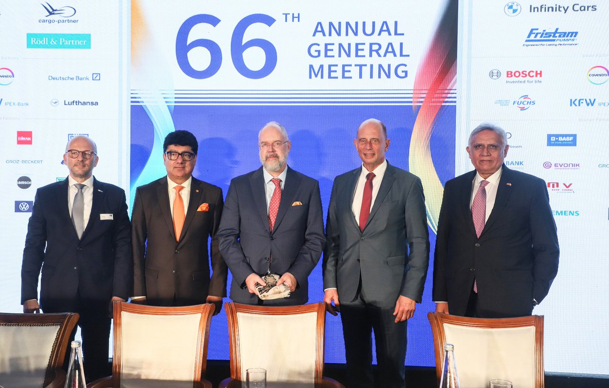 IndoGerman's tweet photo. IGCC AGM 2022. 
Many chief guests, eminent personalities and members were present for the event. All in all, it was an incredible event that concluded with an award ceremony, drinks, dinner and networking opportunities. 
To know more:  https://t.co/e5is8nkd55 
#AGM 
@WTiefensee https://t.co/hfvZ1dtzBt