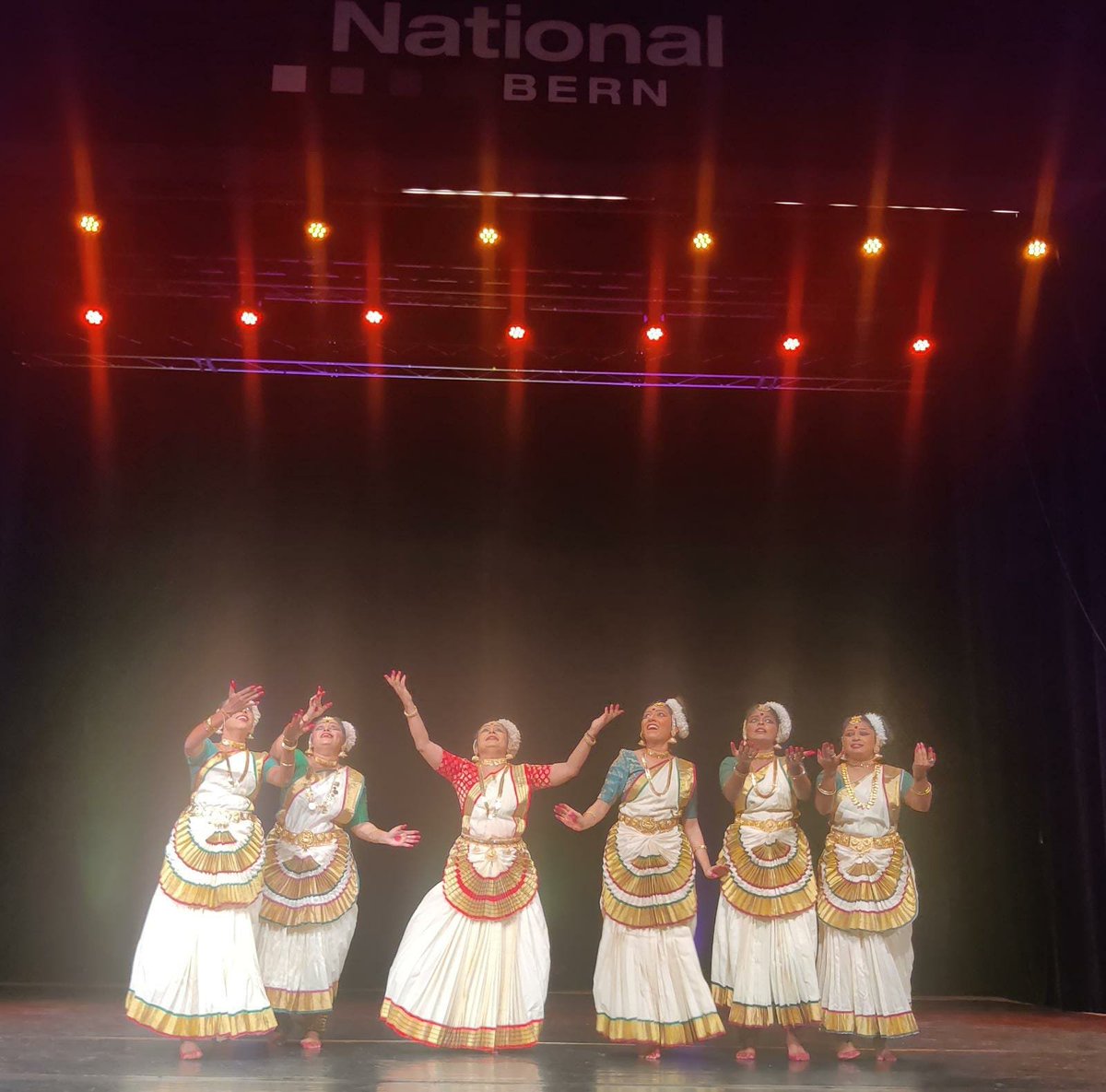 IndiainSwiss's tweet photo. #indiainthealps in Berne!

Celebrating AKAM Iconic Week &amp; 75th anniversary of India-Swiss diplomatic relations!

Mohiniyattam &amp; Kalaripayattu performance by ICCR sponsored cultural troupe led by Ms. Radhika Menon, organized by Embassy of India, Berne in assn. with Teamwork Arts. https://t.co/MaSjRdMlC2
