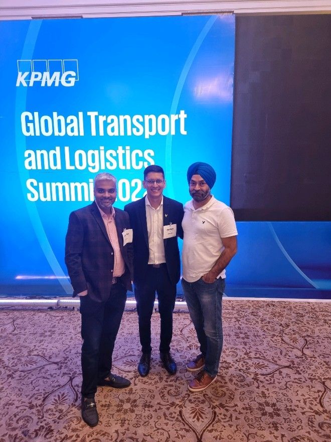 HyphenScs's tweet photo. From reading their features in prominent newspapers to meeting Praveen Jain and Pervinder Singh Chawla, Co-founders of Onmove (Zast Logisolutions Pvt. Ltd.).
https://t.co/Dk0P2HOEvn
#hyphenscs #arunpandit #pervindersingh #praveenjain #zastlogistics #onmove #kpmg #pauneetnanda https://t.co/kMxR67eIYU