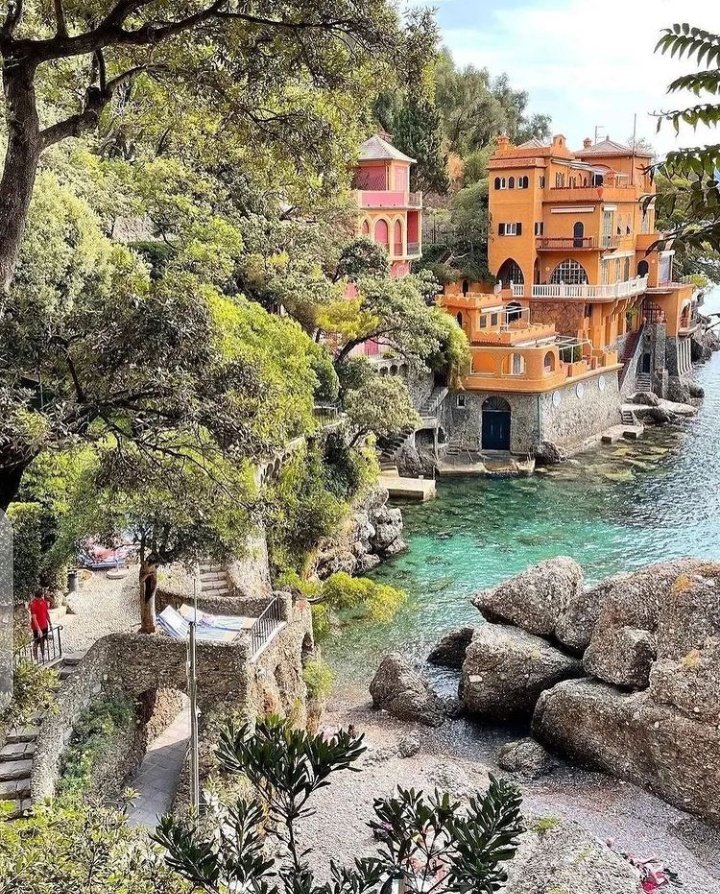 enzasv's tweet photo. Italy 🇮🇹 https://t.co/H5W6iYLfoQ