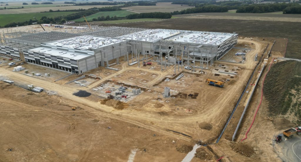 .<a href="/FaubourgP/">Faubourg Promotion</a> et <a href="/groupeidec/">Groupe Idec</a>
accompagnent <a href="/lidlfrance/">Lidl France</a> dans la conception et la construction clé en main d’une plateforme #logistique de produits secs, frais et surgelés, à Ablis (78)
>> bit.ly/3C7U0i6