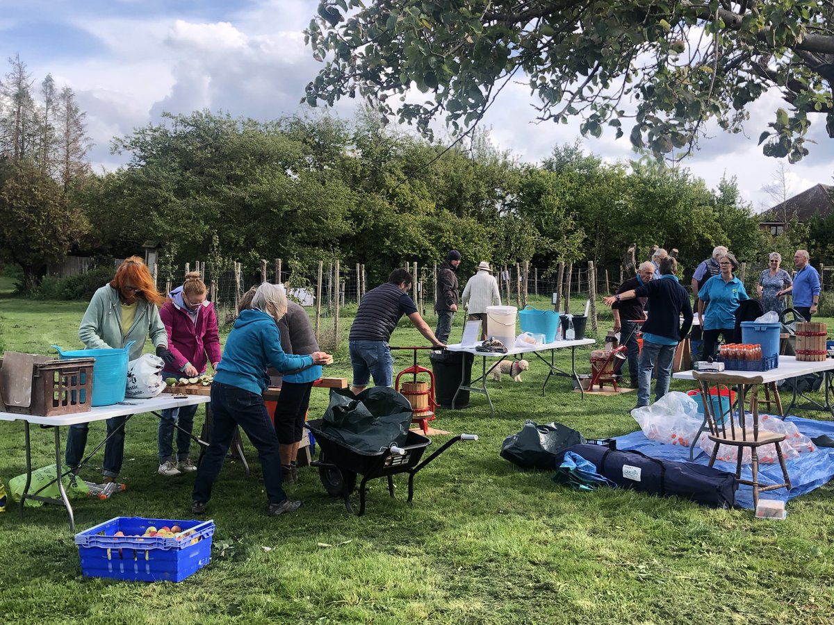 StComOrchard's tweet photo. Photos from our Apple Pressing last Saturday. Produced over 22gallons of delicious apple juice. https://t.co/0O4JGqC9BG