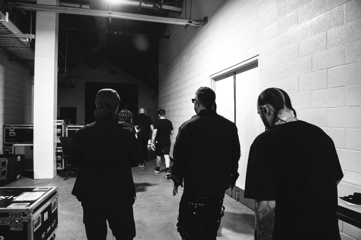 Steve Angello tweet media