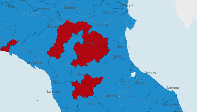 mathieugallard's tweet photo. 🇮🇹🗳️ Il ne reste plus grand chose de la "zona rossa", la ceinture rouge de l’Émilie-Romagne et de la Toscane : les fiefs inexpugnables de Bologne, Florence restent à gauche, mais Livourne, Ravenne, Prato, Modène ou Sienne passent à droite. https://t.co/wzj329FcNk