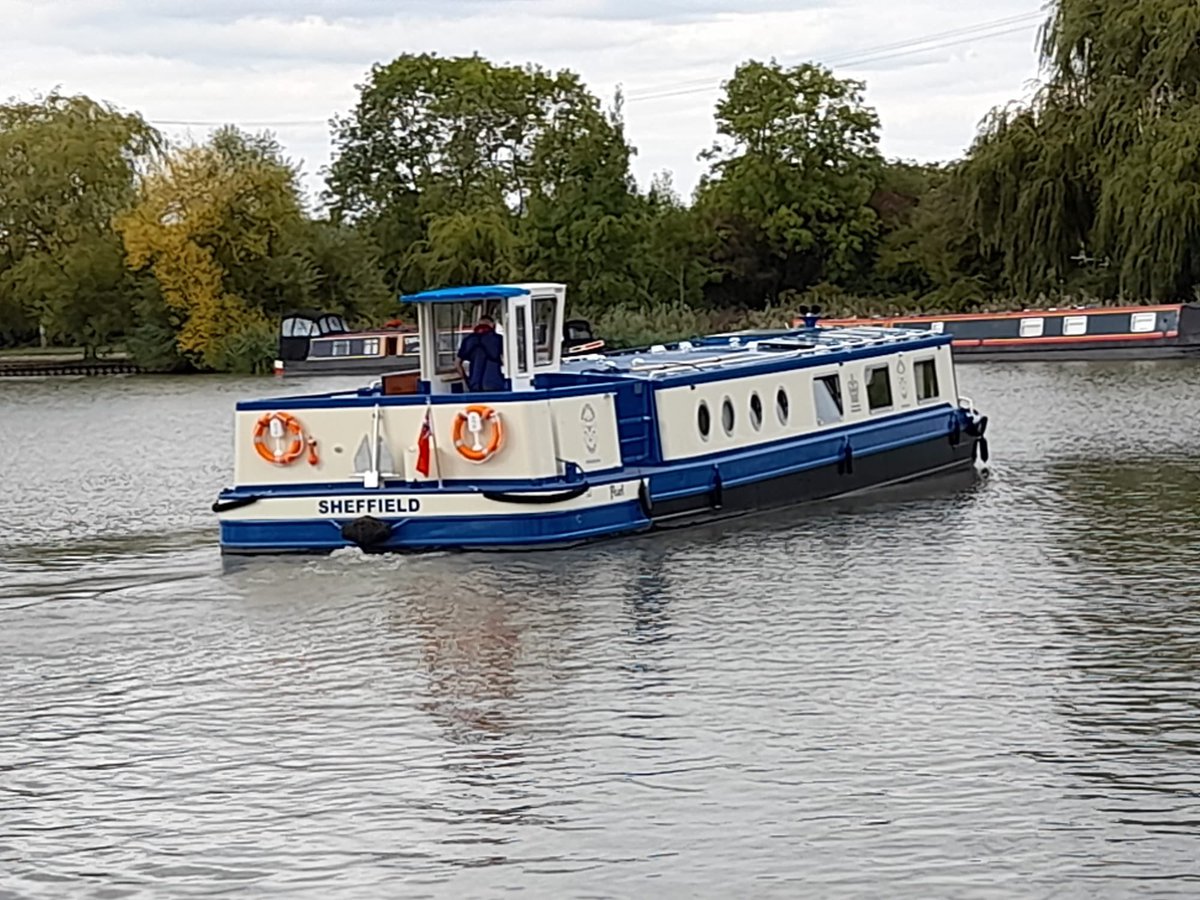 EthelBarge's tweet photo. Day 3 of the pictures from our commisioning team’s visit to Calcutt Marina in Warwickshire to carry out commissioning work and learn how to use the hybrid diesel/electric propulsion system.
#LifesBetterByWater #PearlsProgress https://t.co/7uccocnbCI