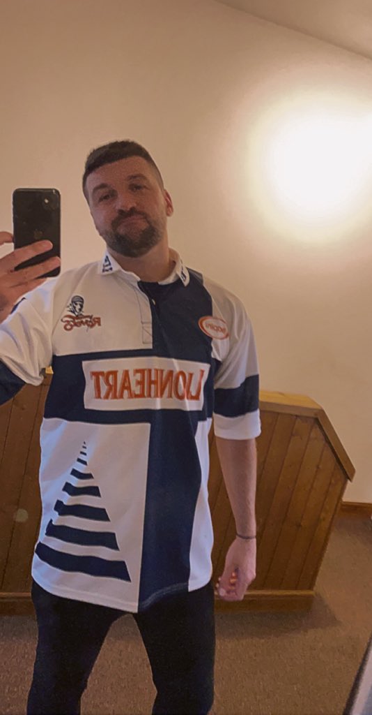 RossBlackBurn89's tweet photo. Didn’t come away with the win, but came away with this beauty! If Twitter has done one thing, it’s connected me to some truly amazing ppl @SidVickers thank you. This shirt is a time machine to my childhood 🥰💙 #UTR #BlueWall #FevFamily https://t.co/zHhLVZ2Gxe