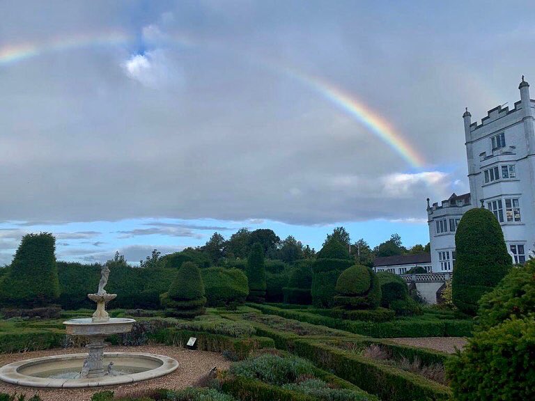 🌈 Somewhere over the rainbow 🌈 Happy Monday 💕
#mondaymotivation #rainbow #marlow #henley #hotelstay #spabreak #spahotel #weddingvenue #meetingspace #privatedining #danesfieldhouse