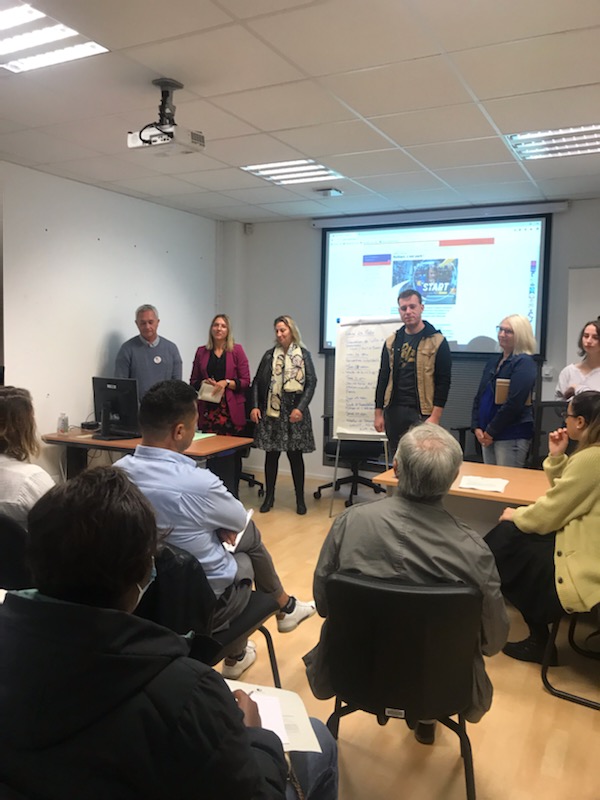 #Restart @poleemploi_HDF  👉Lancement sur #Amiens de la semaine autour de la création d'entreprise avec les partenaires. Dés l'ouverture ce matin,  37 personnes en cours de création sont présentes pour sécuriser le montage du projet ou conforter l'idée de la création 👍