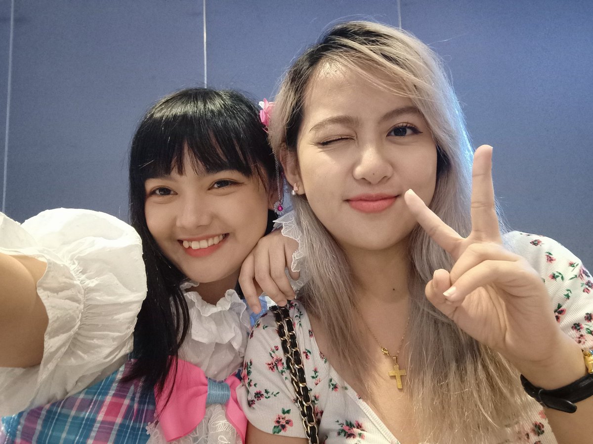 cjan_elaurza's tweet photo. Nakita ko yung pogi kong tropa sa audience and ate grace dropped by too. Thanks supportive frienddss! @_ssaniko @gracebuenavee Congrats to us for thriving constantly! 💗 

Make sure to watch Axtrid's dance cover of Rumor by Izone on YT! https://t.co/7az5A4cQA7