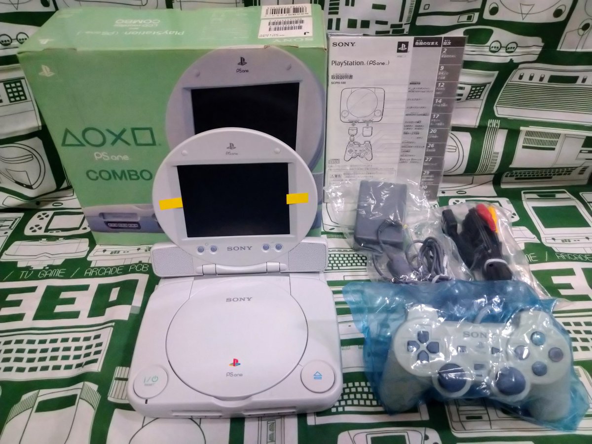 PS one COMBO」をお譲りいただきました。「PS one」と専用のLCD PS one COMBO」をお譲りいただきました。「PS one」と専用のLCD