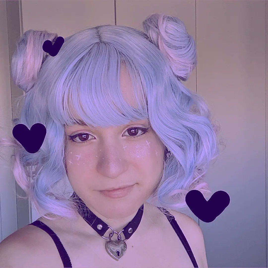 problemlem's tweet image. I'm sure if you looked into my œsophagus you would find flowers or people