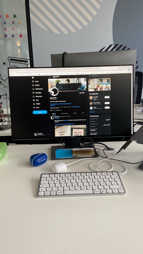 Tweet media one