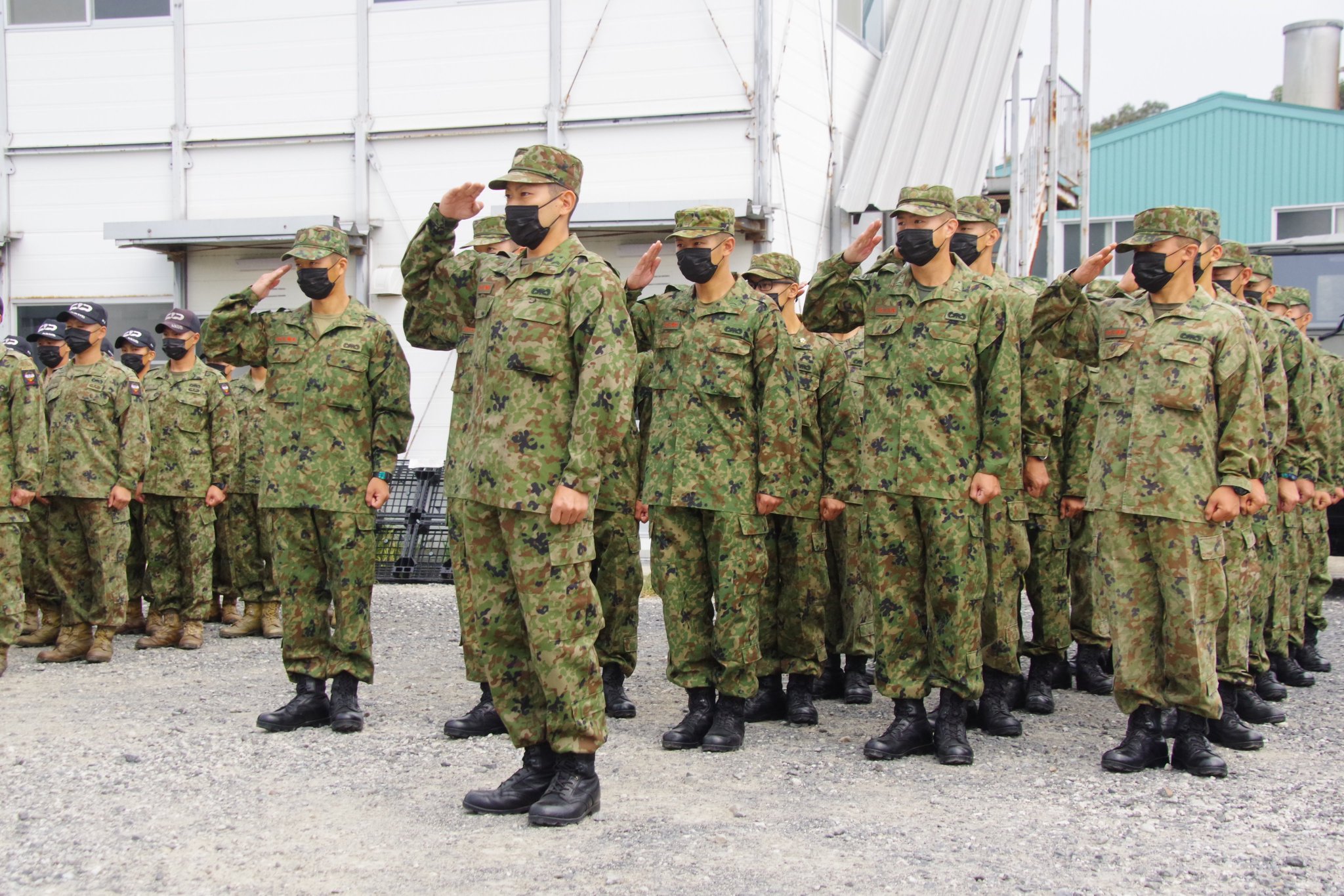 陸上自衛隊 水陸機動団 チャレンジ Amazon.co.jp: 陸上自衛隊 水陸機動団 最先任上級曹長