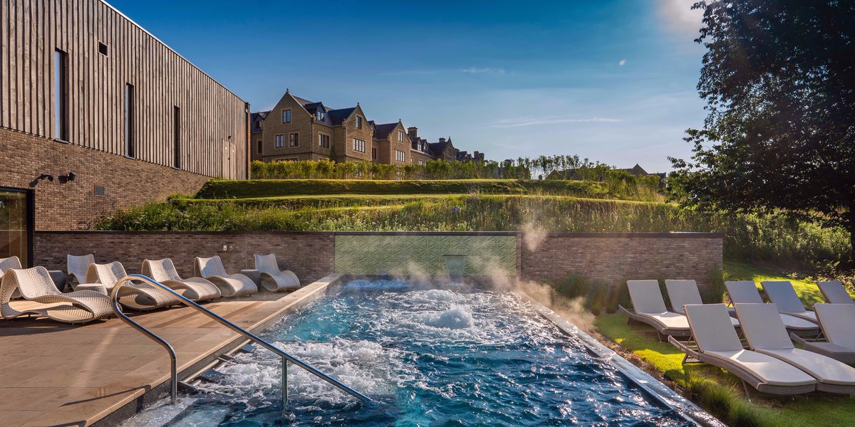 GoodSpaGuide's tweet photo. Congratulations to our #spaoftheweek: The Spa at @SouthLodgeHotel
Scarlet Spy loved... The natural swimming pond: while everyone adores the bubbly hydropool (and rightly so), the natural swimming pond has its own kind of magic.
https://t.co/WP2l3imuGp https://t.co/NaY8fDEP6s