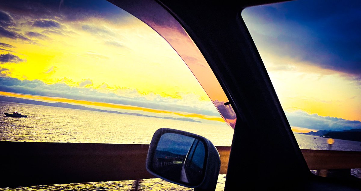 net_alive's tweet image. 沢山の事をできるように経験を詰め込んでいる自由人のアカ🎈🎈🎈

今は主にプログラミング勉強してます💻

旅人だったり、酒クズだったりもしてますが、たくさんの情報を共有のでよろしくお願いします！！🙋‍♀️🙋🙋‍♂️

#駆け出しエンジニアと繋がりたい