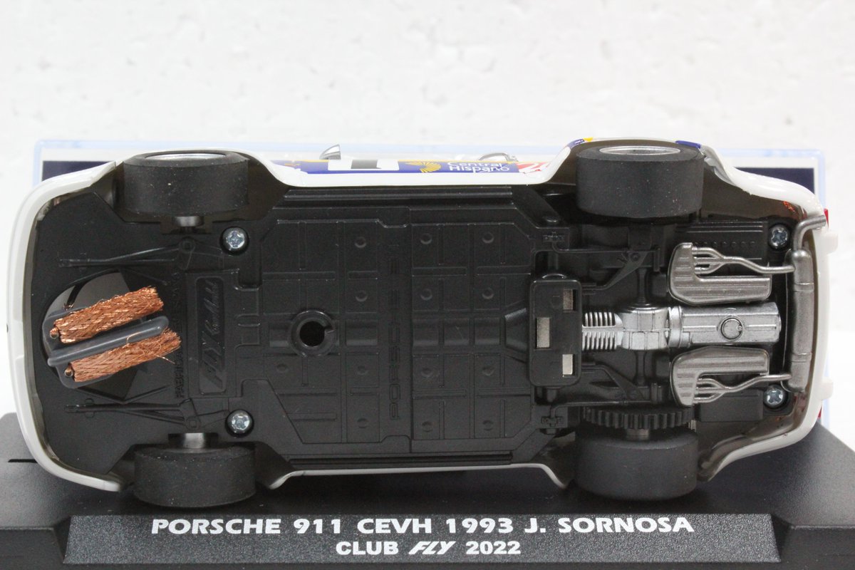 gtslotcars's tweet photo. Product Showcase: FC2022 Fly Porsche 911 CEVH 1993, #1 - 2022 Club Car 1:32 Slot Car:

https://t.co/oxs9MX7zuo

#slotcar #slotcars #flycarmodel #porsche #porsche911 #cevh https://t.co/tpoOYpHUkX