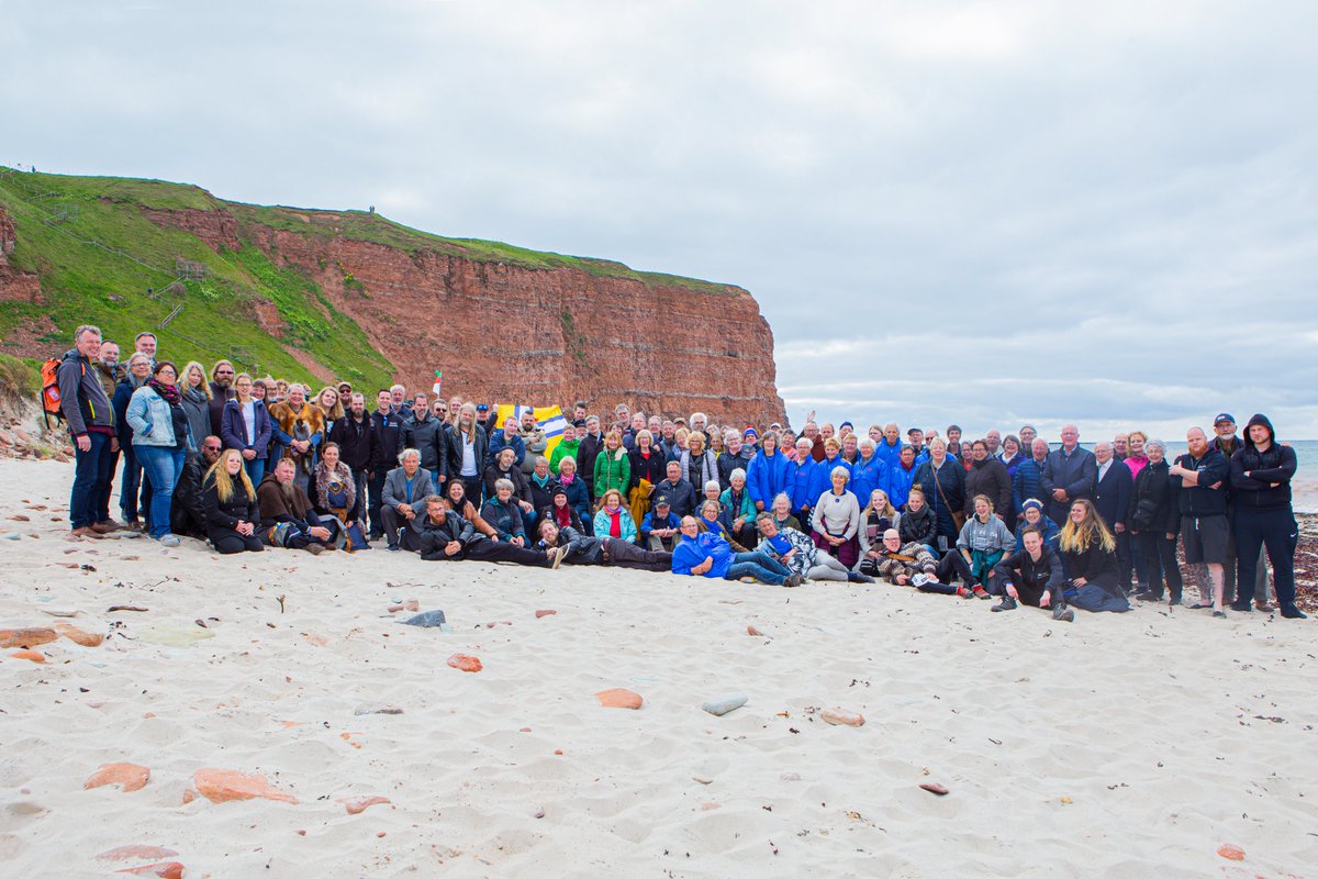 Less than 1 week until we meet at this year's #FUENcongress in Berlin, so let's take a look at the 4 autochthonous national minorities in Germany.
Our 4th one are the Frisians, an ethnic group that lives on the west coast in Schleswig-Holstein &amp; in north-western Lower Saxony.