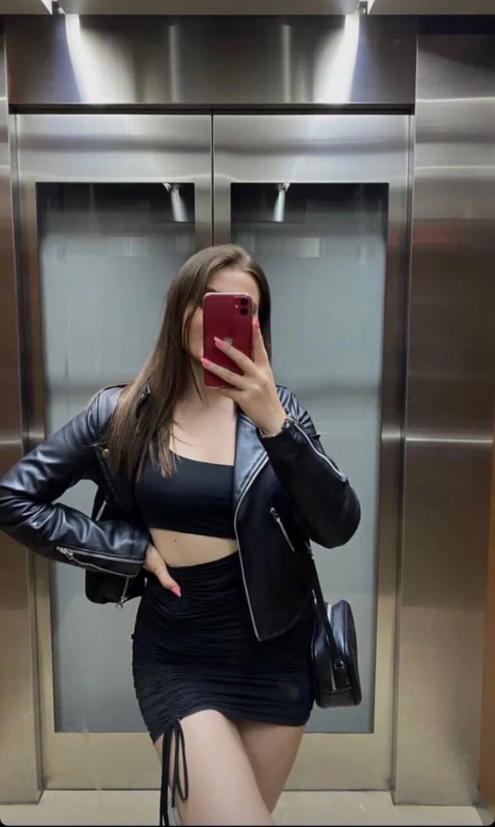 zeyneptalar's tweet photo. Mont havaları gelmiş 🥹 https://t.co/aWUxvsATS6