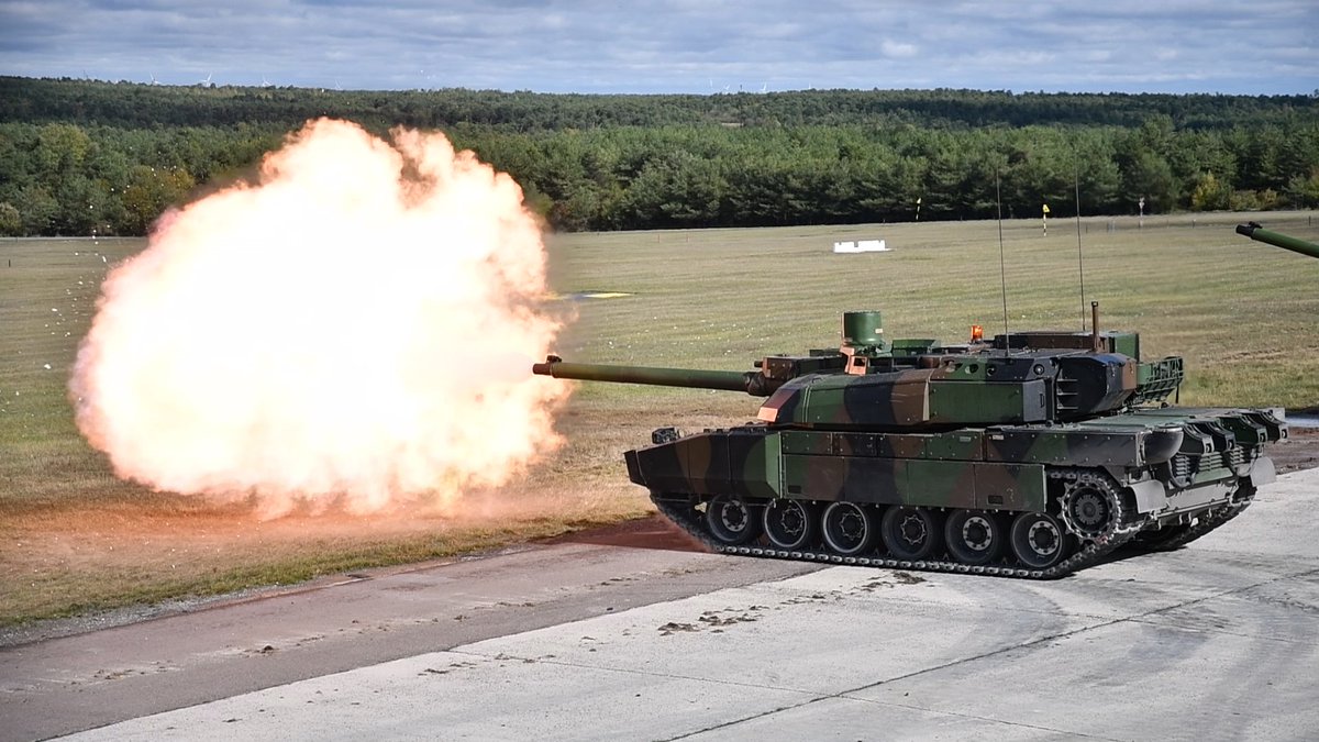 12eCUIRS's tweet image. #MondayMotivation 🔥
Les lundis matin devraient toujours commencer comme ça 💥
#ÀLaHauteur #MatosOPS