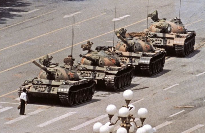 vg123e's tweet photo. @munza14 China at it's peak violent Crack down! https://t.co/fELw2MF1pZ
