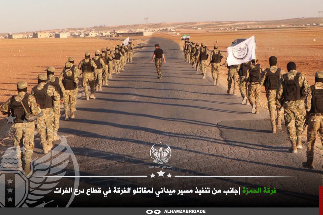alhamza_brigade's tweet photo. #الجيش_الوطني_السوري 
#الفيلق_الثاني_الفرقة_الثانية 
 #فرقة_الحمزة_قوات_خاصة
جانب من تنفيذ مسير ميداني لمقاتلو الفرقة في قطاع درع الفرات https://t.co/WbDuXLAf2v