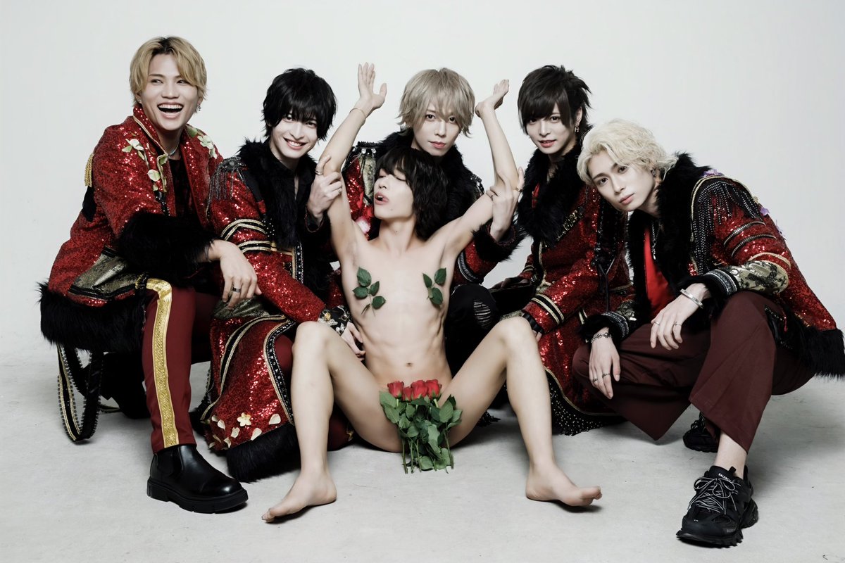 wataru06061998's tweet photo. 「拡散希望」

Bel/fleurの青色担当わたるです❗️

これから最近のメン地下をぶっ飛ばしにいかさせてもらいましゅ🍼

特技はダンス💃！

あと田中大貴めんと競うくらいがんごです。👶🙈🥺

公式Twitterはリツイートしてるからフォローして❣️

頑張ってイケメンになるんで押してくだしい🥺 https://t.co/SckIfQ6zSd